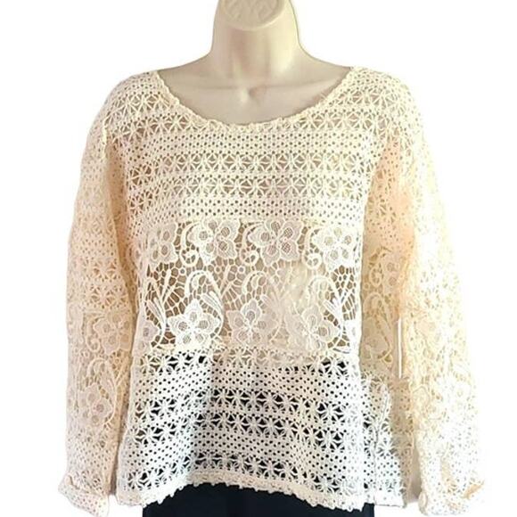 Charming Charlie Cream Lace Crochet Blouse with Sheer Back Size Large - Picture 2 of 7